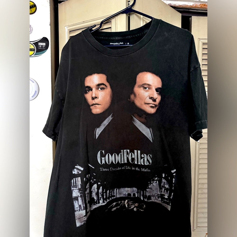 Abercrombie & Fitch Goodfellas Movie poster T-shirt XL worn once lightly.